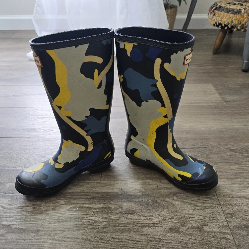 Hunter Tall Rockpool Camo Wellies Big Girl Size 2B